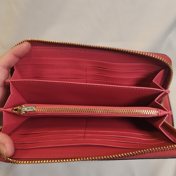 Coach Long Zip Around Leather Wallet Or Wristlet With Horse And Carriage - Picture 9 of 13